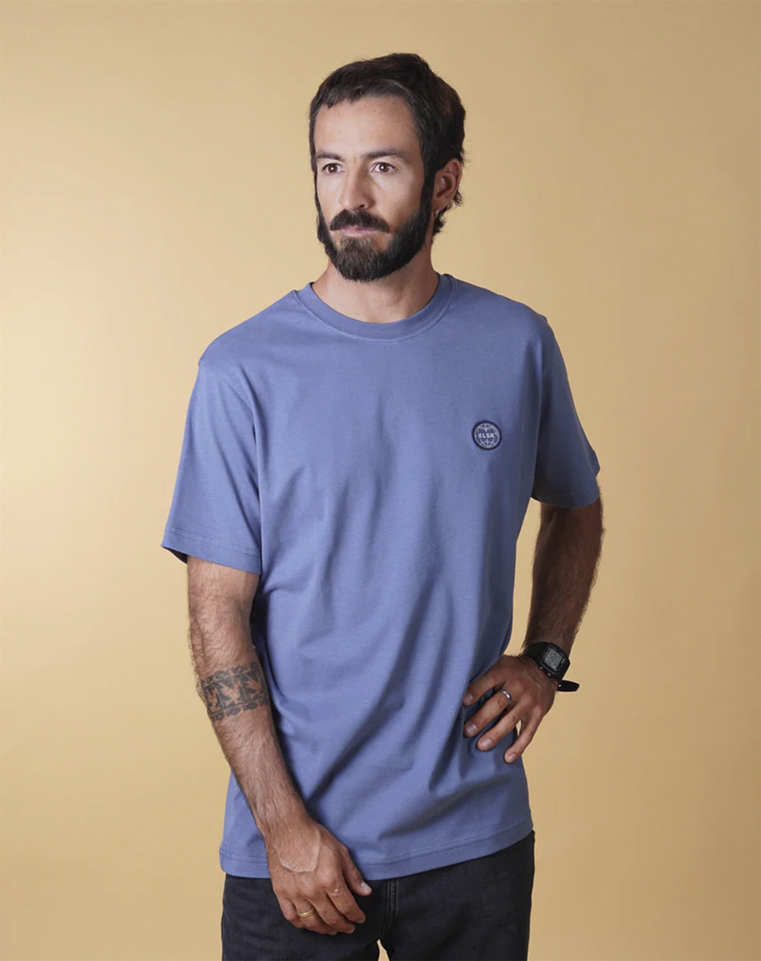 Elsk - Globe Brushed T-shirt - Vintage Blue
